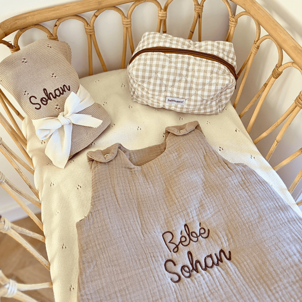 Capes de bain et brosses personnalisés pour bébé