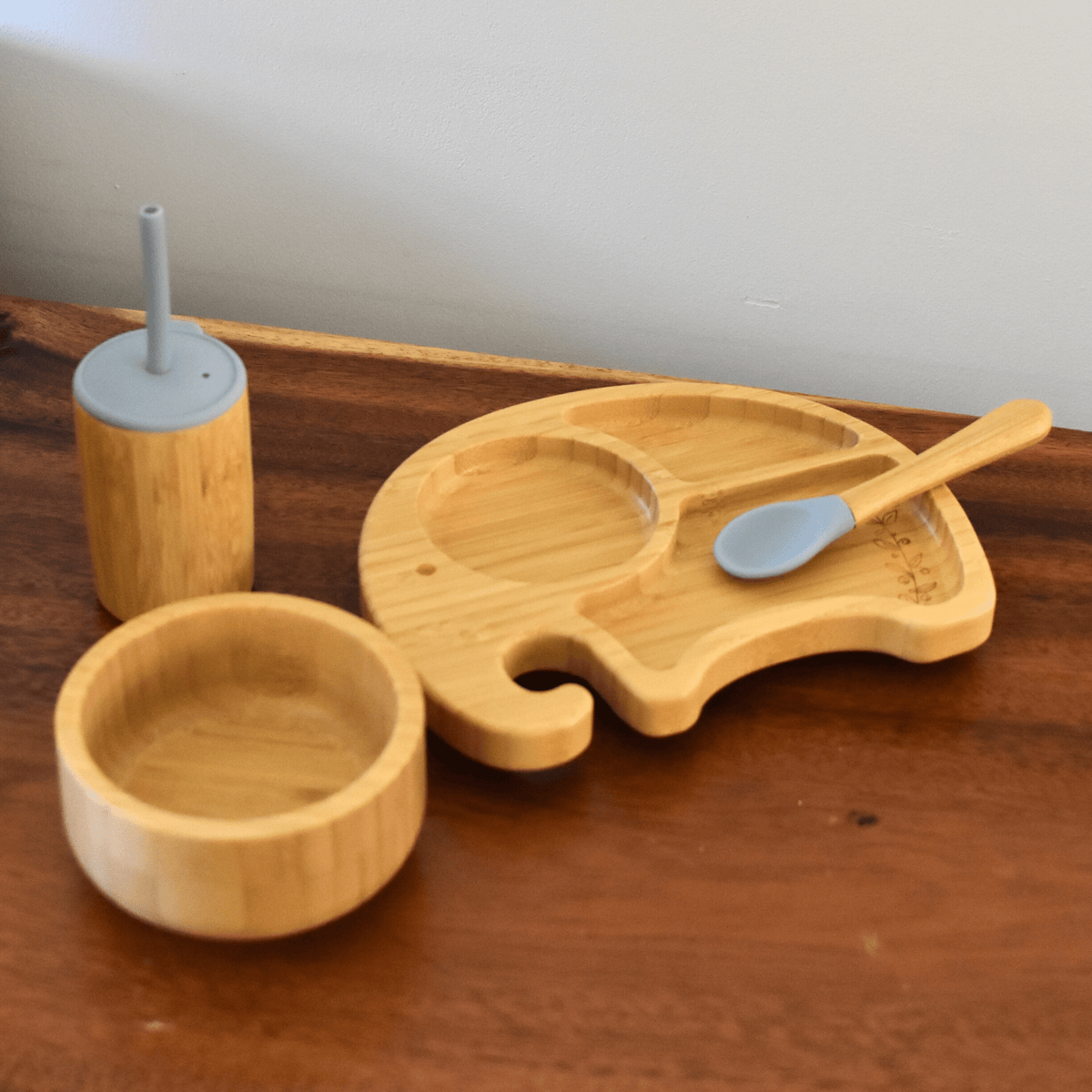 Coffret repas bébé 4 pièces - personnalisé en bambou - Cuillère gravée
